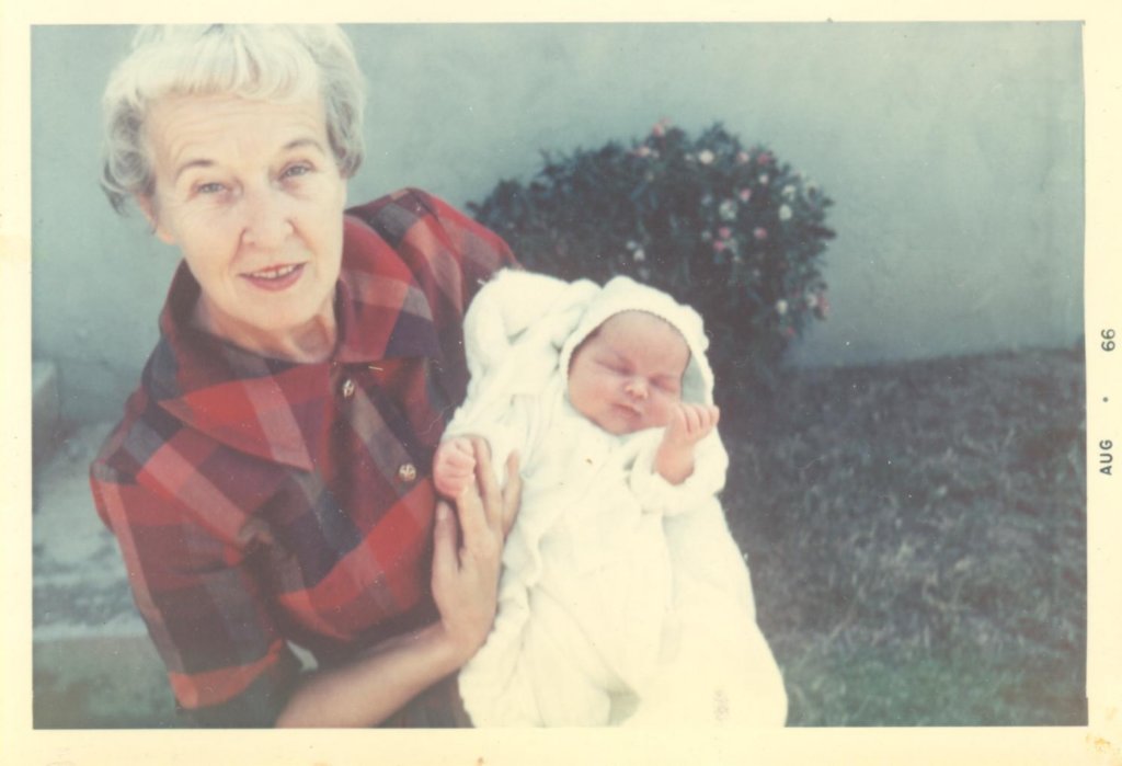 jeffreyharrisbloomwithgrandmaseeberjuly221966oneweek.jpg